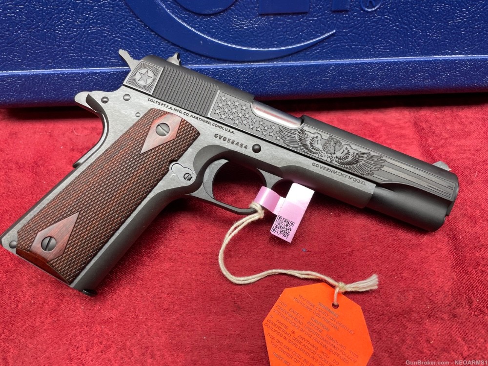 NIB Colt 1911 45 acp stunning We The People Engraved Collector -img-1