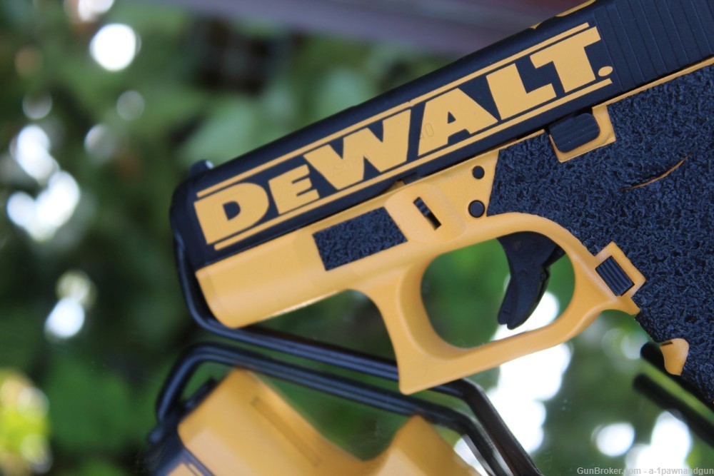 Glock 27 Gen 3  DEWALT Tools Tribute Duracoat Custom-img-4