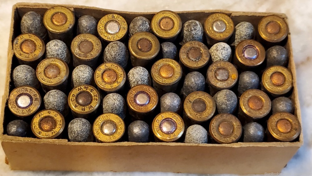 Winchester & Smith and Wesson 32 S&W vintage ammo 71 rounds total 2 boxes-img-3