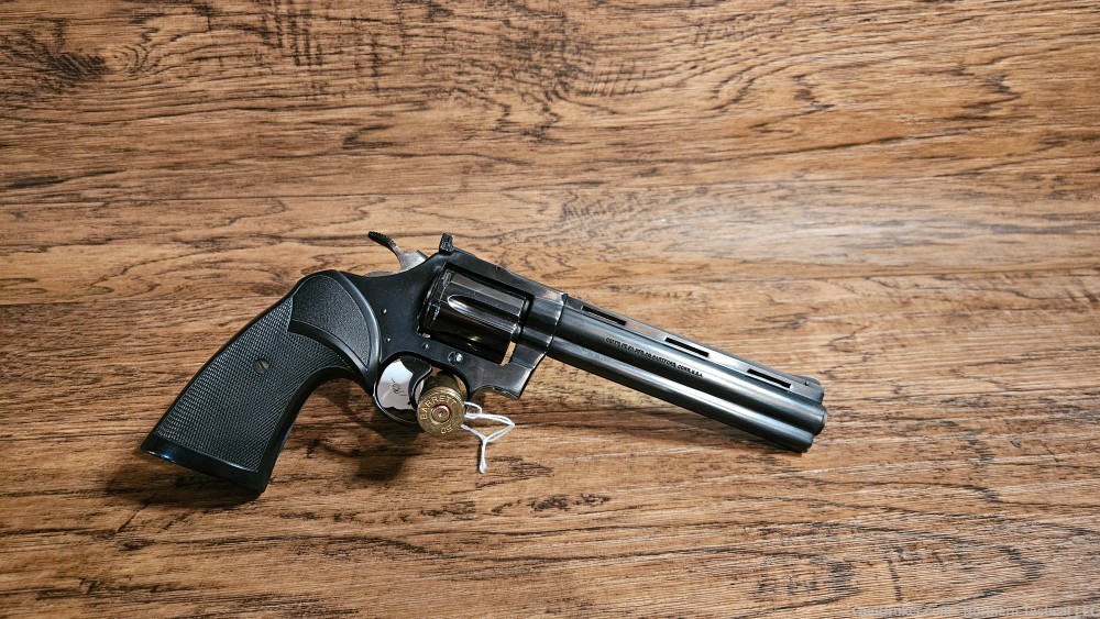 Colt Diamondback .22 LR Original D.A. Revolver Mfg. 1978 Blued-img-0