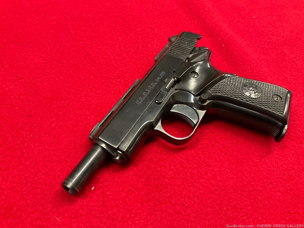 Vintage Llama 380 pistol baby colt 1911 Spain vent rib gun Stoeger 380acp-img-9