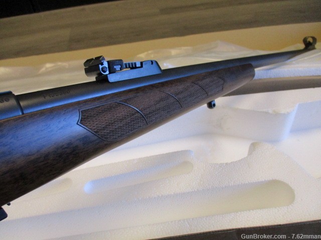 CZ 457 LUX 24" 22lr Bolt Action Rifle European Style Stock 22 LR -img-14