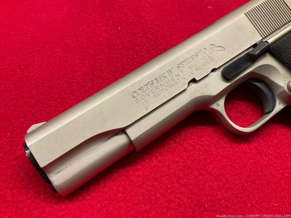 Vintage Colt 1911 government E-nickel 45 pistol series 70 45acp 1982 gun -img-1
