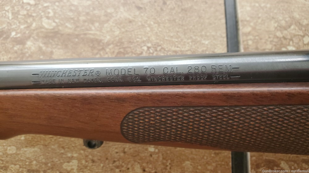 Winchester 70 Classic Featherweight -img-4
