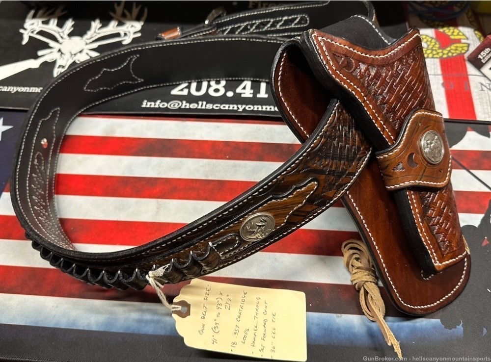 Custom Hand Made Leather 357 Magnum Colt Python Holster with Belt -img-1