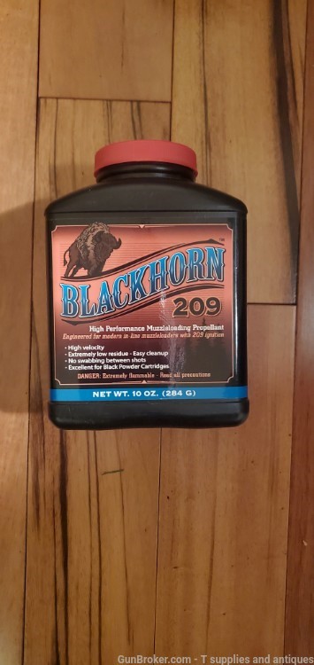 10oz unopened blackhorn 209 can no reserve -img-0