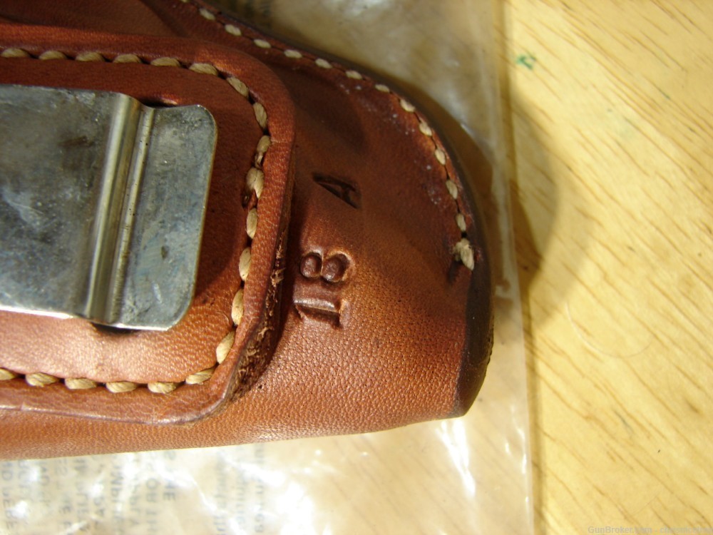 BABY BROWNING OR COLT 25 HOLSTER BY BIANCHI 18A RT OR LEFT HAND-img-2