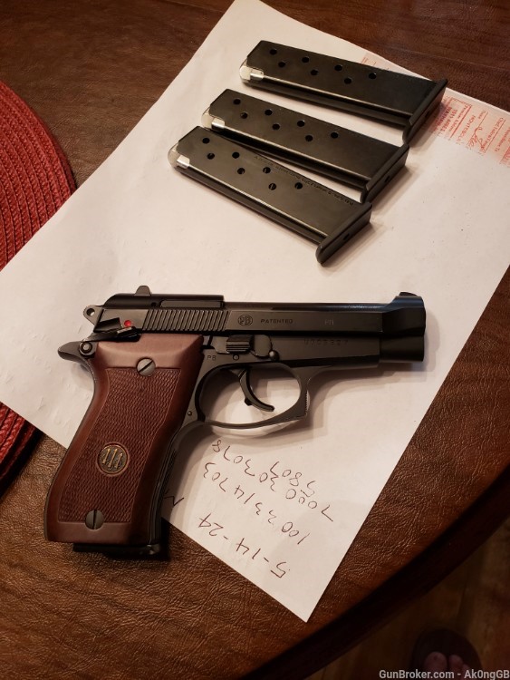 Beretta 85F in 380acp with 6 mags wooden grips-img-0