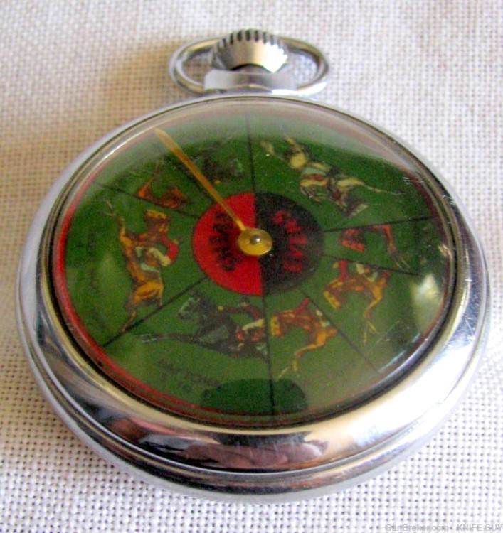 FINE 8 NAMED HORSE RACING POCKET SIZE VINTAGE MECHANICAL GAMBLING DEVICE-img-2