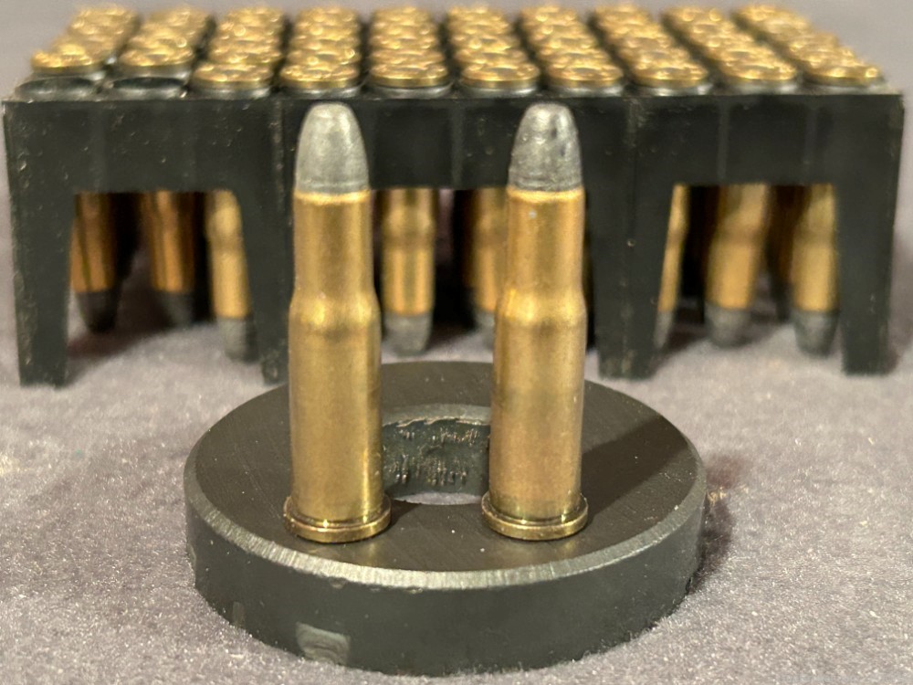 25-20 (2) Boxes of Vintage Rifle Ammo -img-4