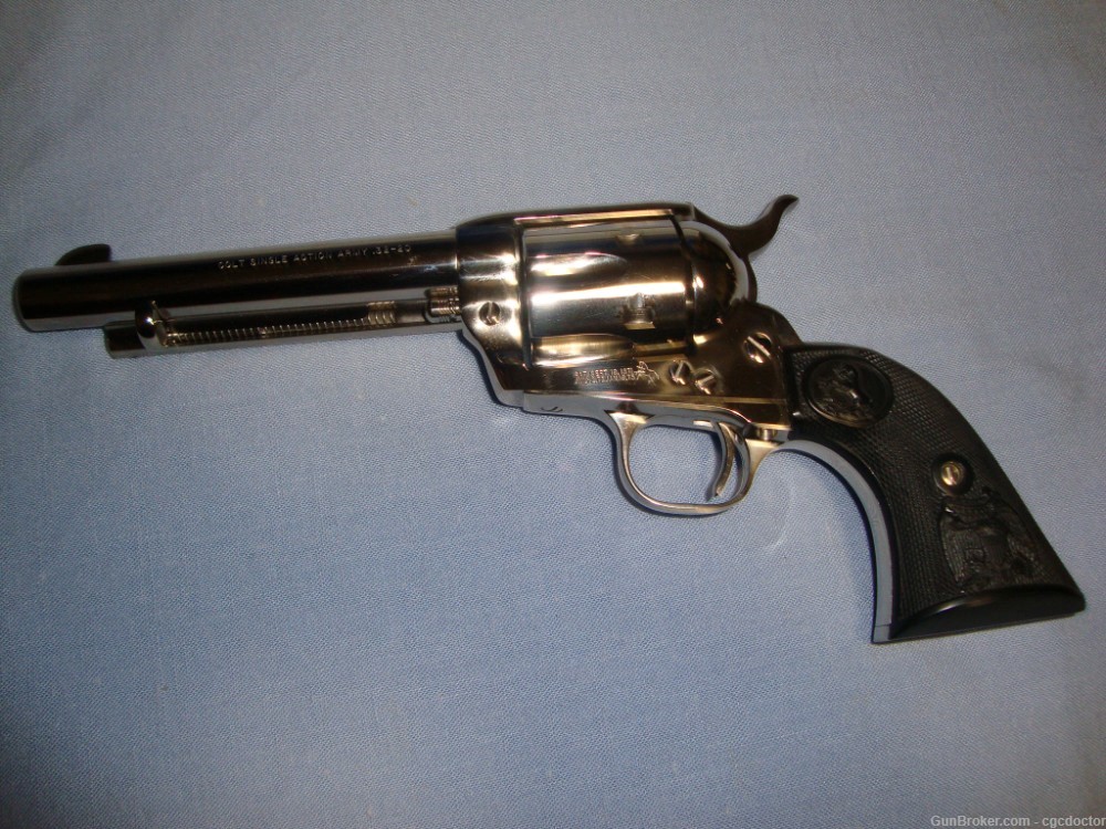 3rd Gen. Colt Single Action Army .32-20 5 1/2" Nickel -img-1
