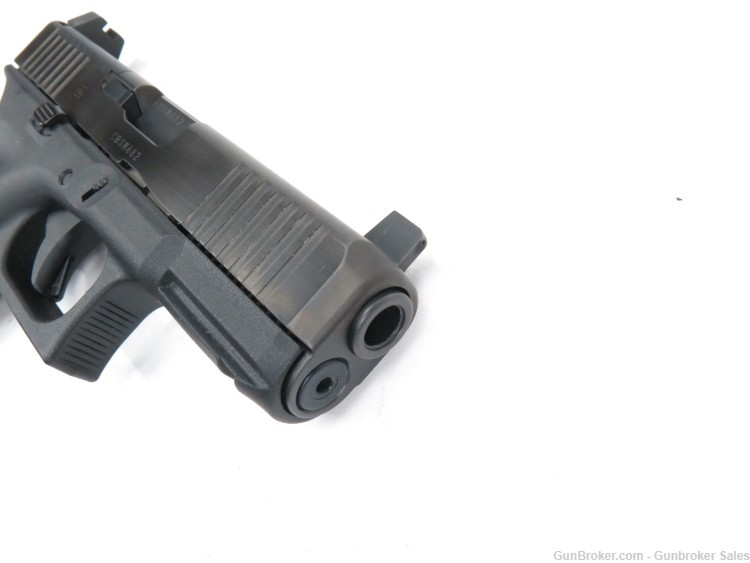 Glock 45 MOS 9mm 4" Semi-Automatic Pistol w/ 2 Magazines & Hard Case-img-10