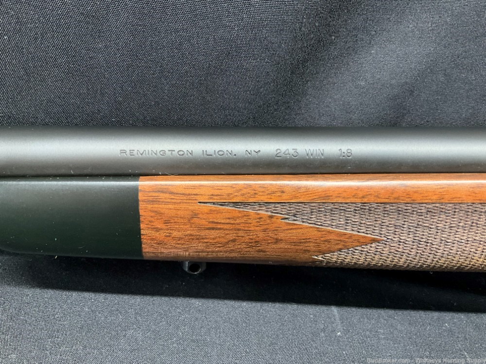 Remington 700 CDL .243 Bolt-Action-img-6