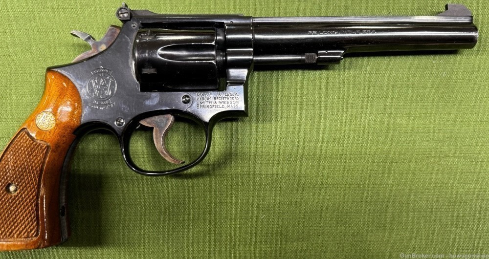 Smith & Wesson 17-3 .22LR great Condition -img-4