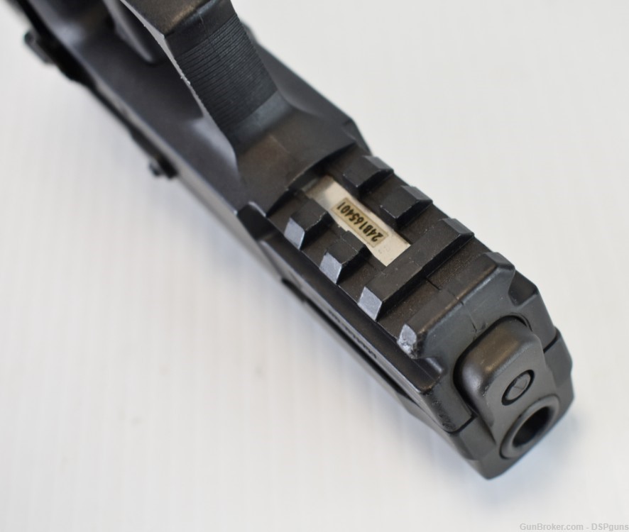 Sig Sauer SP2022 (E2022-9-B) 9mm Semi-Auto Pistol-img-8