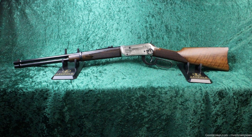 Winchester Model 94 "Wells Fargo & Co. 1852-1977"-img-0
