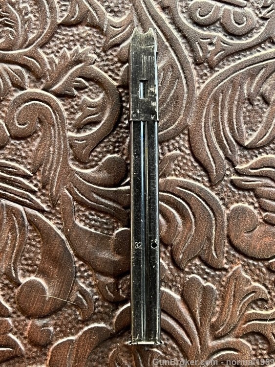 MP40 / MP41 MAGAZINE. SAME MAG DIFFERENT MARKINGS. -img-7