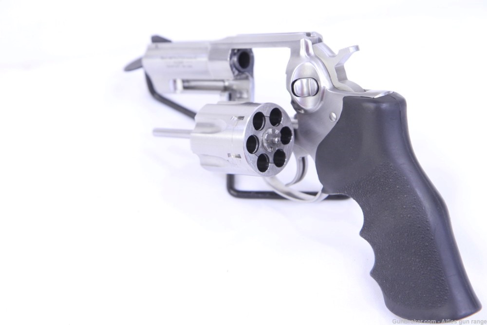 Ruger GP100 6RD .357 MAG Stainless Steel Revolver-img-2