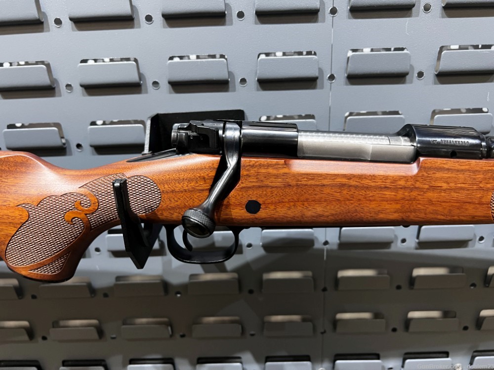 Winchester Model 70 Featherweight 6.8 Western 24 Inch Walnut-img-3