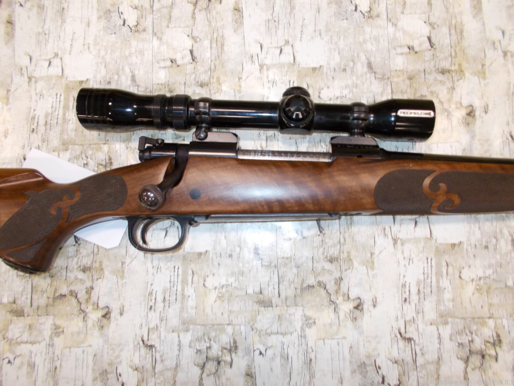 WINCHESTER MODEL 70 FEATHERWEIGHT IN 30-06 W/ SCOPE-img-0