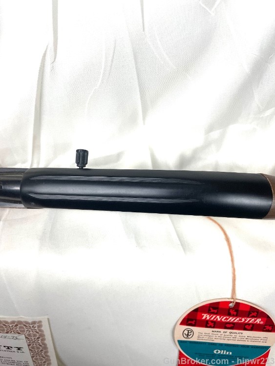 Winchester model 190 .22LR in box with hangtag and scope MINT condition -img-24