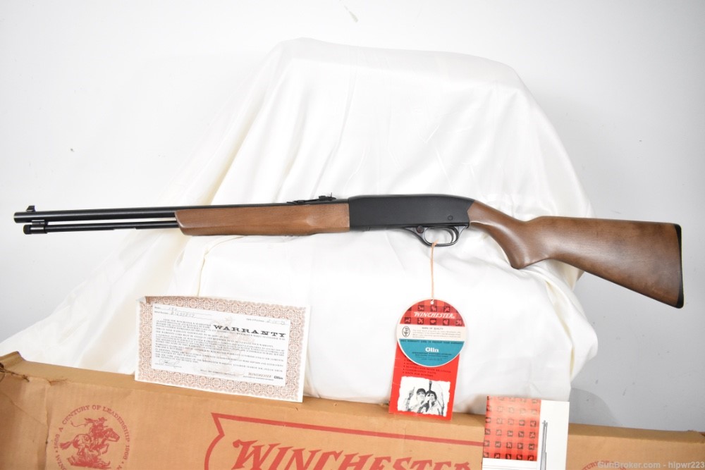 Winchester model 190 .22LR in box with hangtag and scope MINT condition -img-11