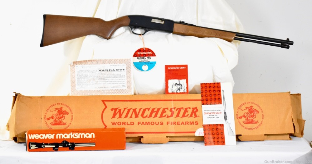 Winchester model 190 .22LR in box with hangtag and scope MINT condition -img-0