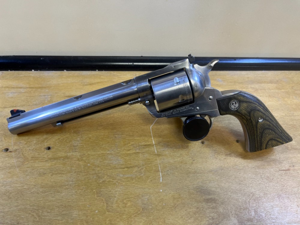 Ruger New Model Super Blackhawk Hunter .44 Mag Revolver 7.5" - Pre Owned-img-2