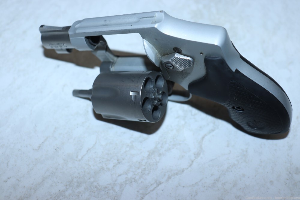 Smith & Wesson 642-2 Airweight .38 Special-img-5