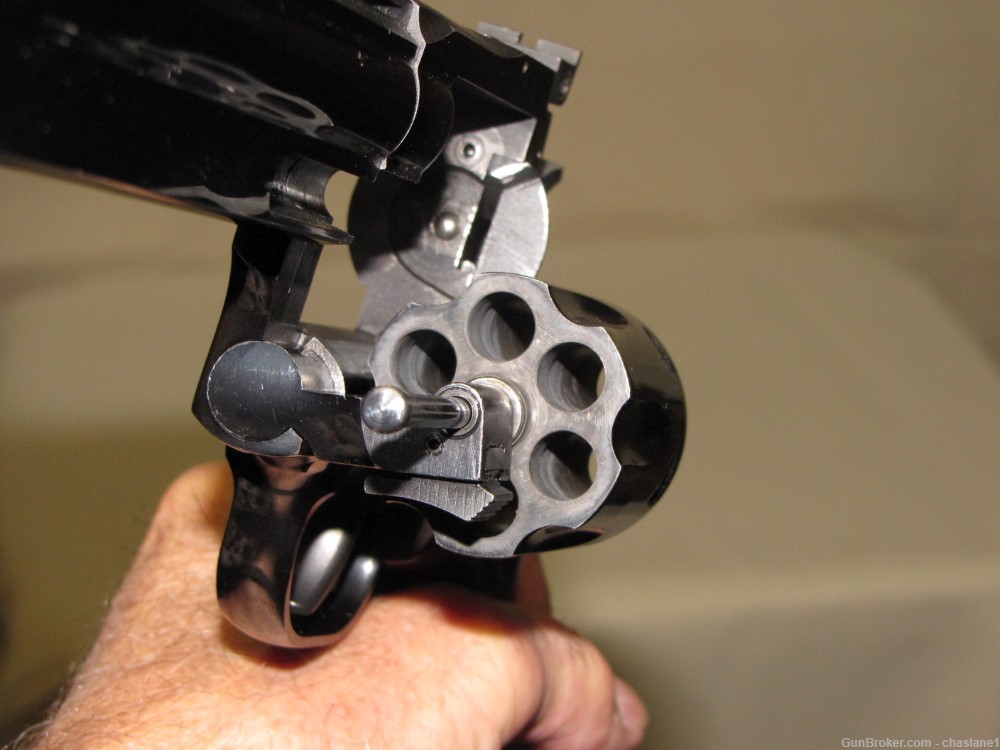 Dan Wesson 15-2, 357 Mag Revolver with 6" & 2" Barrel.  No Credit Card Fees-img-6