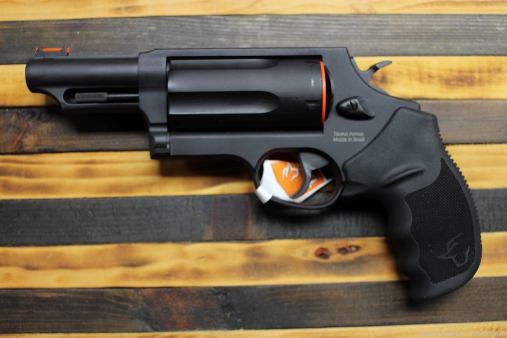 NIB Taurus Judge Magnum 45 colt/410gauge 5 shot-img-0