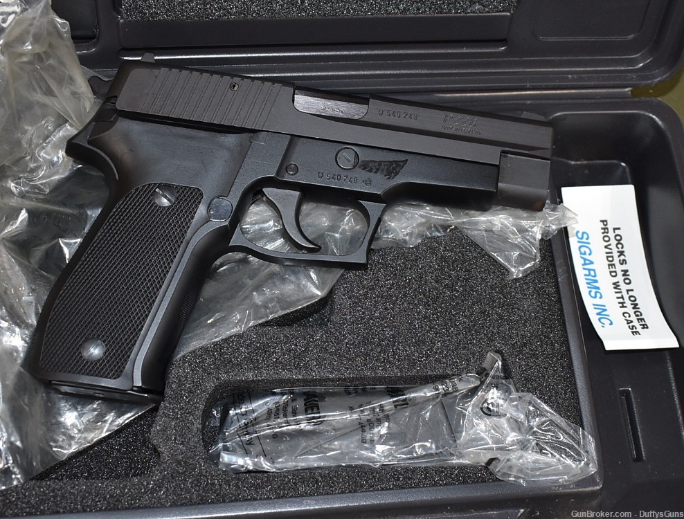 SIG P226 German made with box-img-1