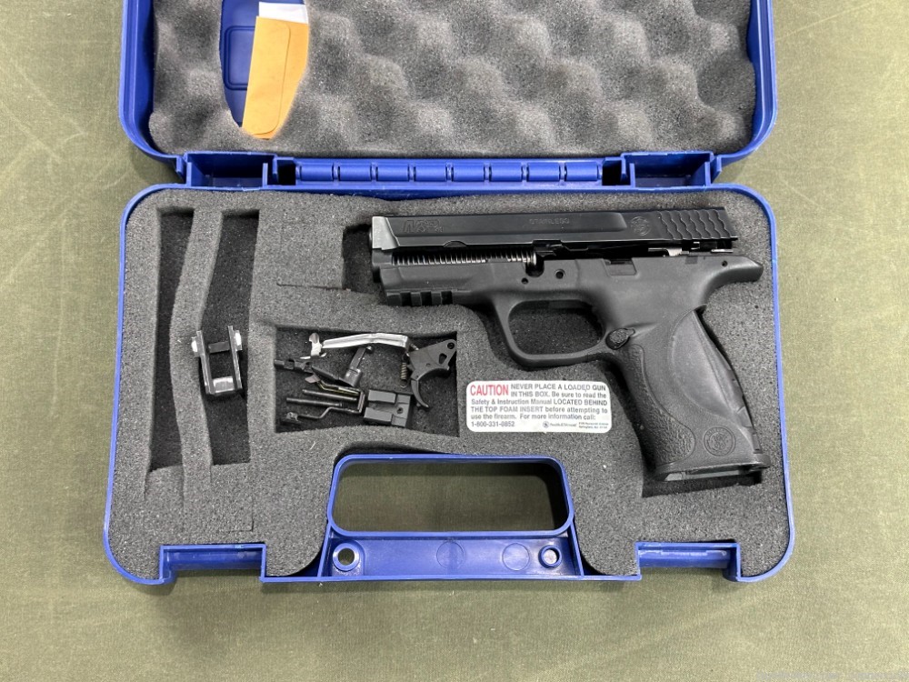 Smith & Wesson M&P40 | .40 S&W | Parts Gun-img-0