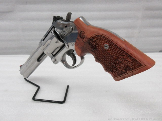 SMITH & WESSON MODEL 686 .357 MAGNUM/.38 SPECIAL +P -img-3