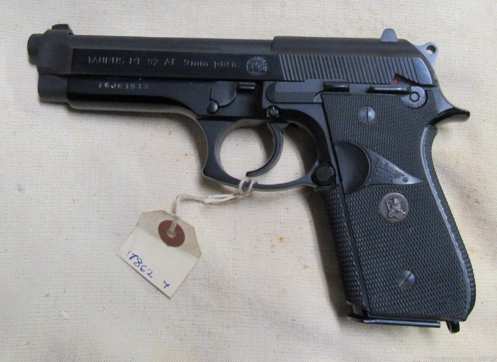 Taurus 92 AF 9mm Semi-Auto Copy of Beretta Pistol .01 NO RESERVE-img-0
