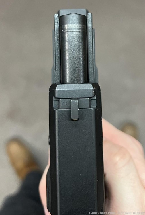 H&K USP Compact V1 9mm-img-11