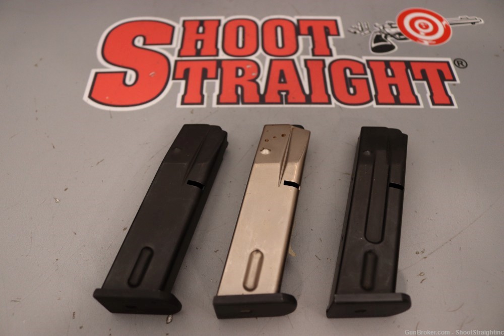 Lot O' Three (3) Miscellaneous Beretta Pistol Type Mags-img-9