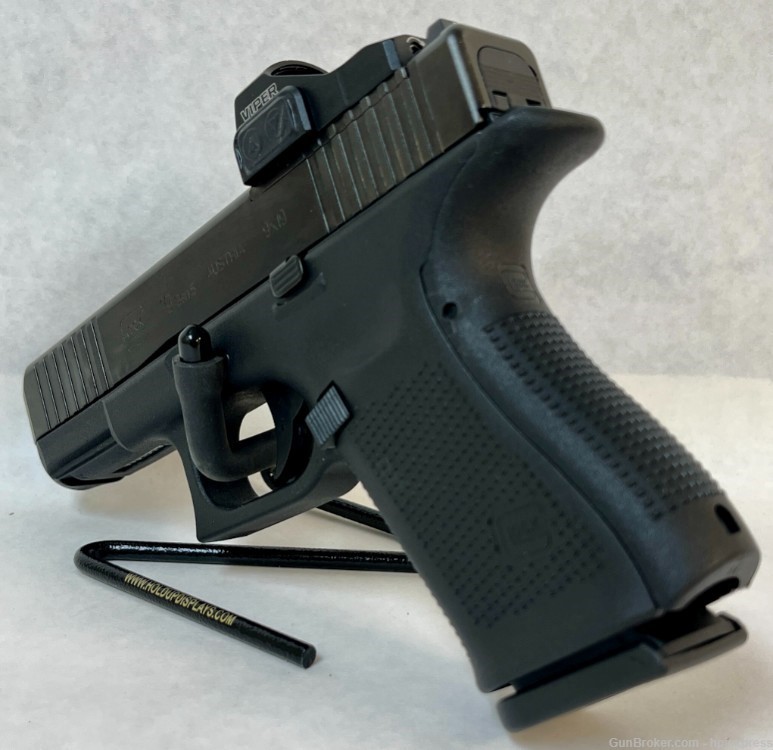 Glock 19 Gen 5 9mm Semi-Auto Pistol w/Vortex Sight-img-5