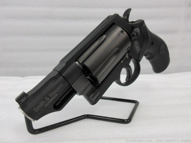 Smith & Wesson Governor With Crimson Trace Laser Grips-img-1