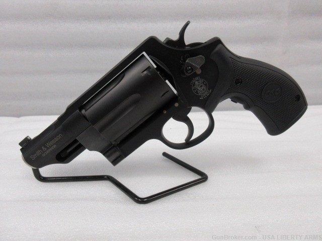 Smith & Wesson Governor With Crimson Trace Laser Grips-img-2
