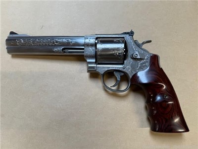 Limited Edition Engraved Smith & Wesson 657-4  Special Hunter 41 Mag