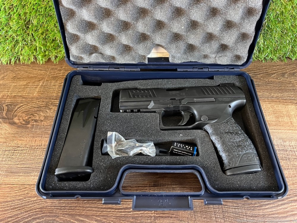 Walther PPQ M2 - 45acp in box -img-13