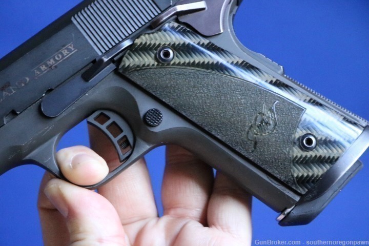 Rock island armory 1911 A1 CS Commander tactical with Kimber grips 9mm-img-10