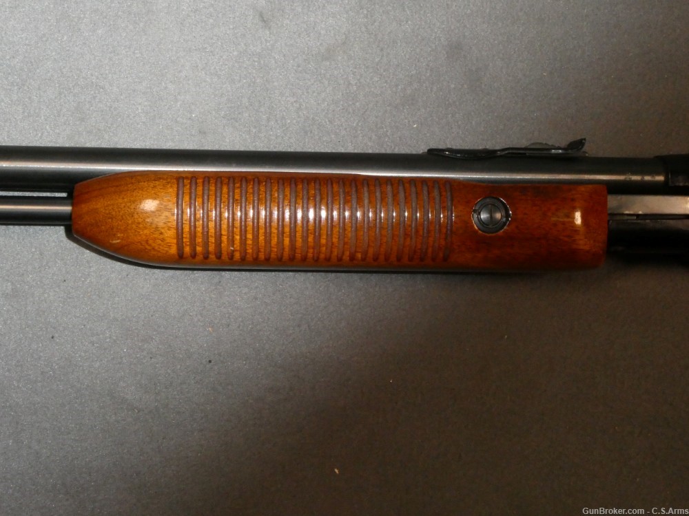 Remington Fieldmaster Model 572 Pump-Action Rifle, .22LR-img-8