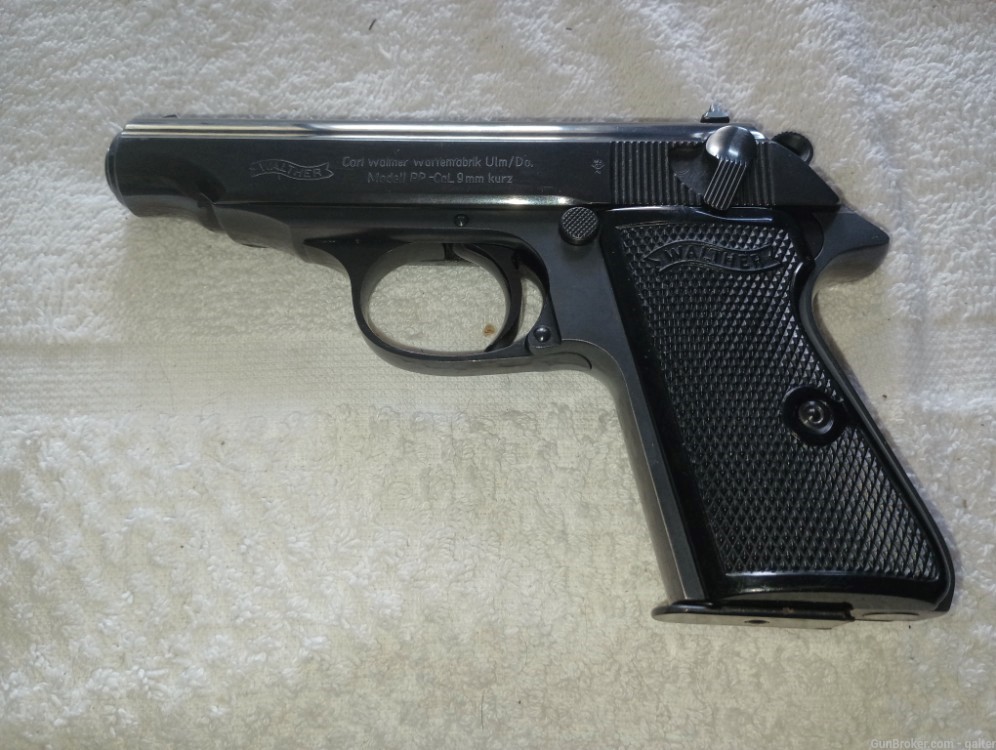 1964 German Walther PP 9mm Kurz semi auto pistol a-img-13