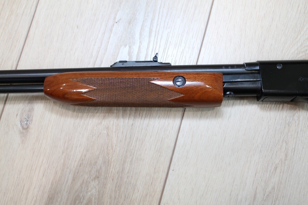 remington model 572 deluxe 22lr pump NICE!  1970-img-15