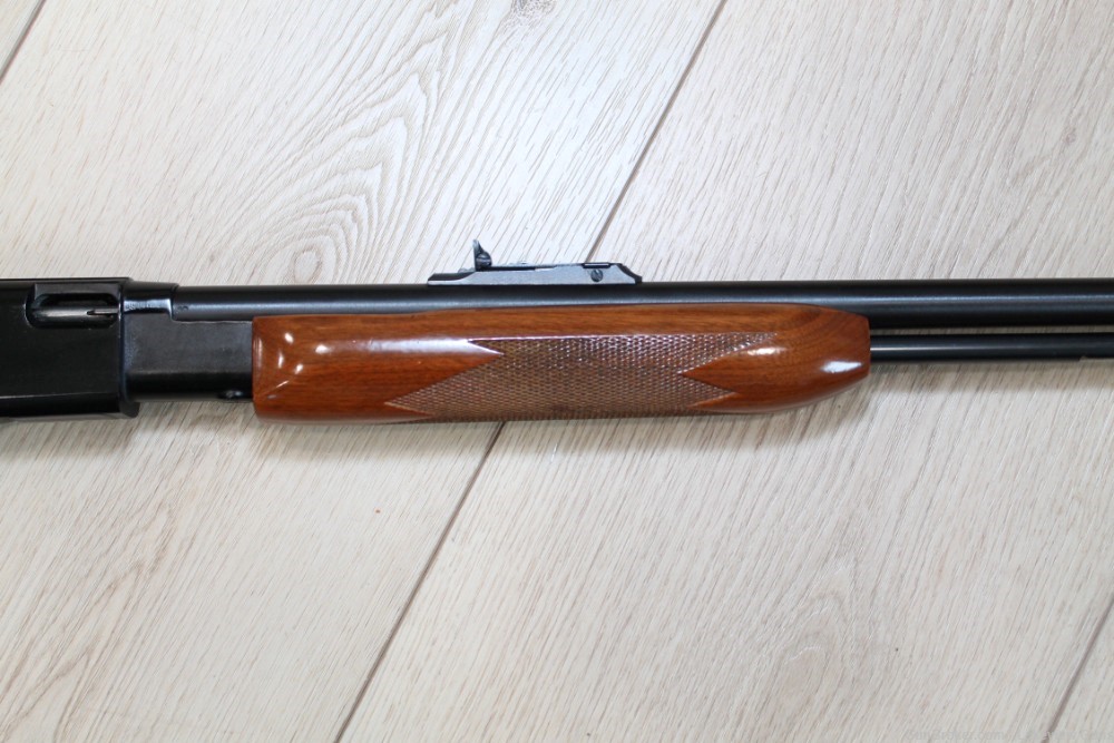 remington model 572 deluxe 22lr pump NICE!  1970-img-6