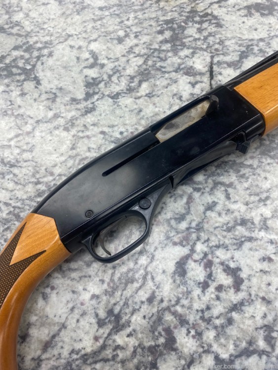 Winchester 1400 Semi Auto 12GA Shotgun-img-8