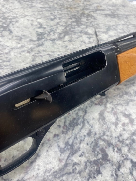 Winchester 1400 Semi Auto 12GA Shotgun-img-11