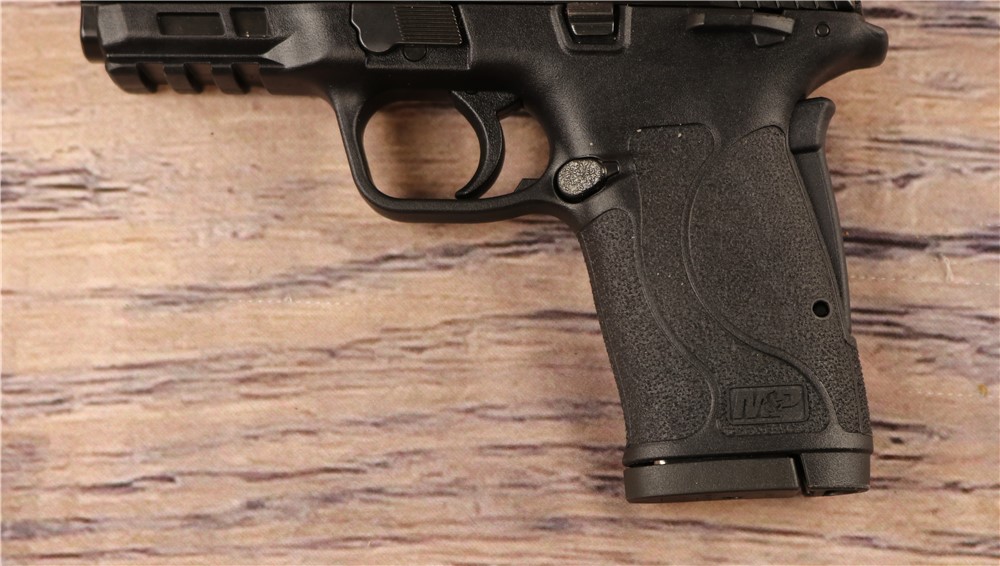 Smith & Wesson M&P 380 Shield EZ M2.0 .380ACP 3.5" Barrel Box 4 Mag 8 Round-img-9